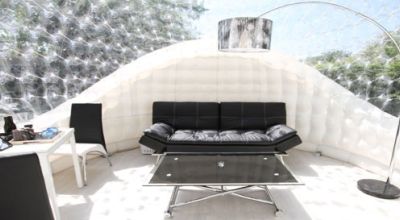 La Black & White Bubble